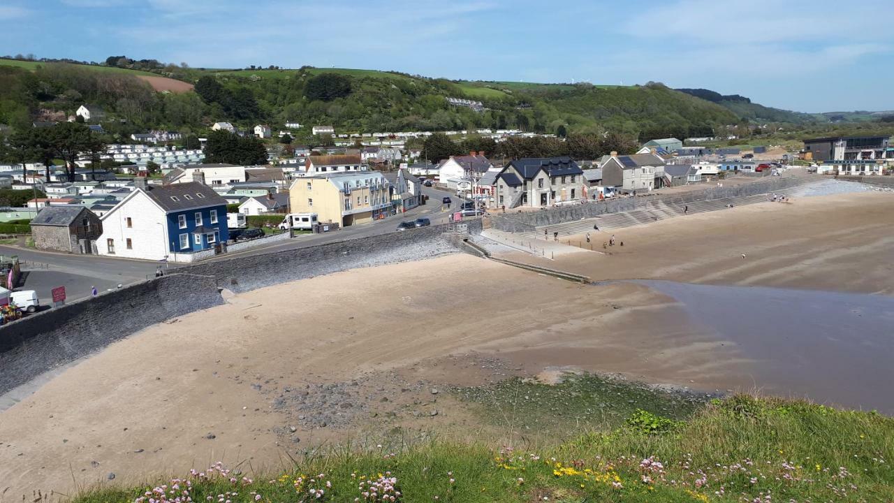 Pendine Sands Guest House Zewnętrze zdjęcie
